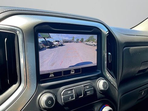 Used 2021 Chevrolet Silverado 1500 LT Trail Boss w/ Convenience Package II AWD/4WD image 23