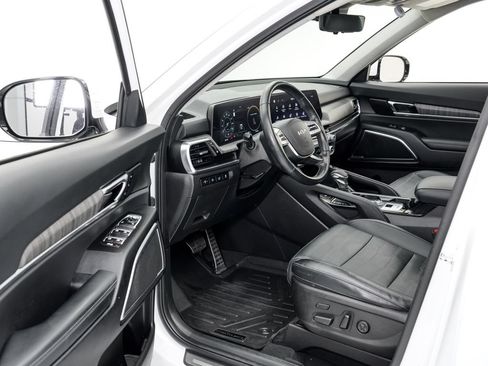 Used 2024 Kia Telluride SX Prestige AWD/4WD image 7