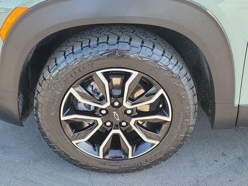 Used 2024 Chevrolet TrailBlazer ACTIV FWD image 27
