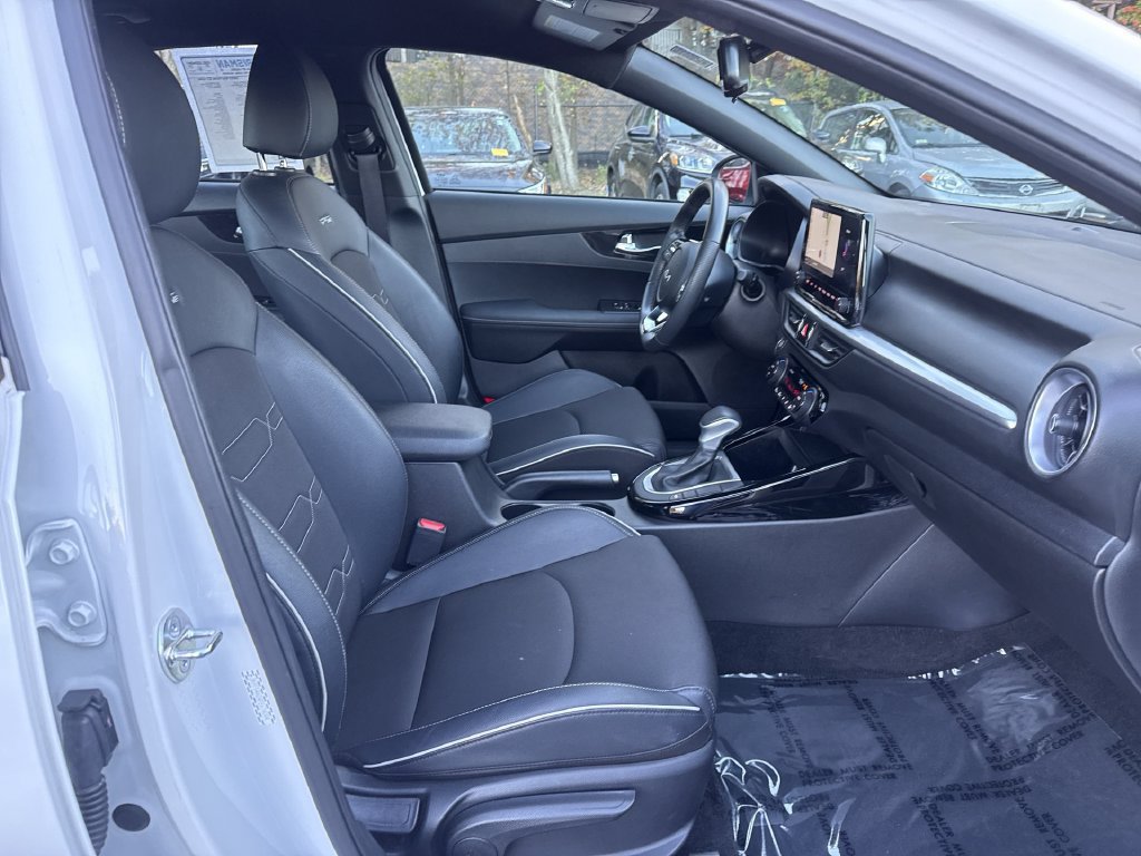 Used 2023 Kia Forte GT-Line FWD image 25