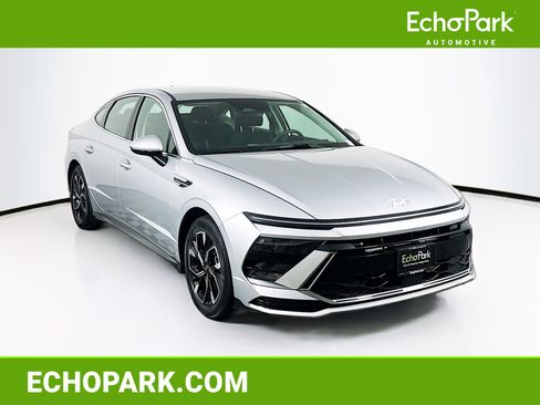 Used 2025 Hyundai Sonata SEL image 1