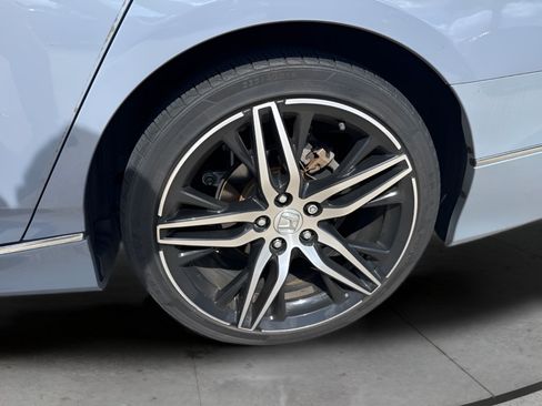 Used 2022 Honda Accord Touring image 27