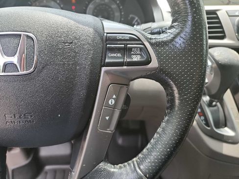 Used 2015 Honda Odyssey Touring Elite image 17