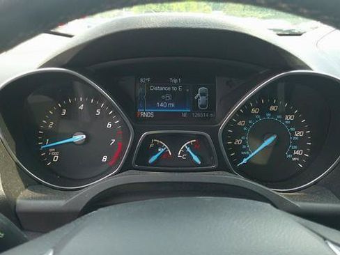 Used 2014 Ford Escape Titanium AWD/4WD image 6