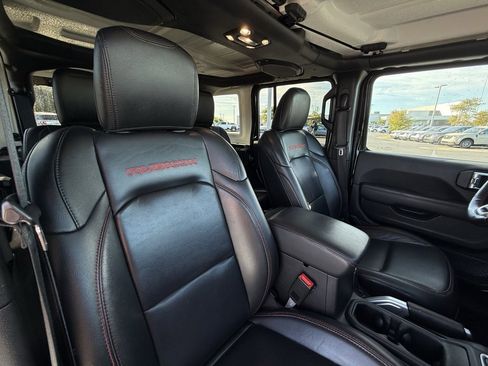 Used 2021 Jeep Wrangler Unlimited Rubicon w/ Cold Weather Group image 30