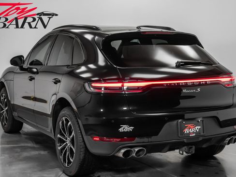 Used 2021 Porsche Macan S image 11