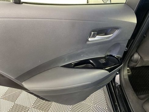 Used 2024 Toyota Corolla SE FWD image 25