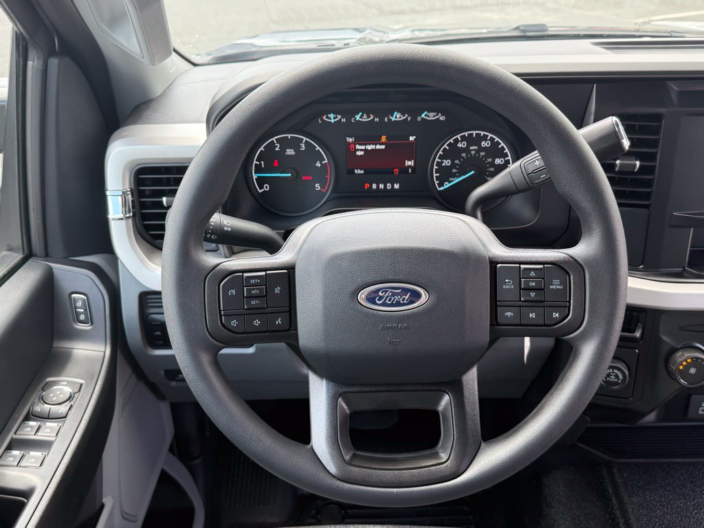 New 2025 Ford F350 XL w/ 360-Degree Camera Package RWD image 41