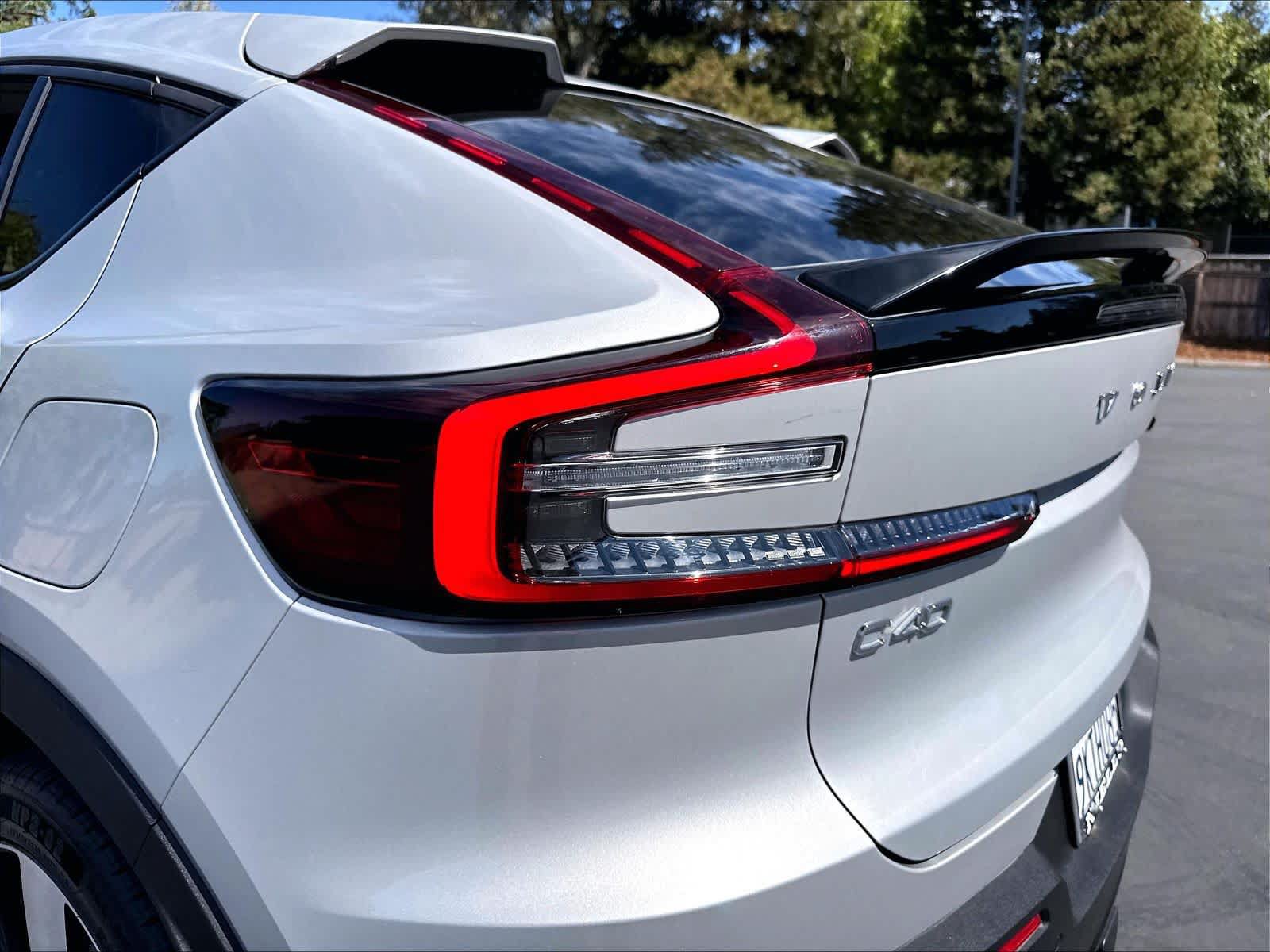 Used 2023 Volvo C40 P8 Recharge Ultimate w/ Protection Package Premier AWD/4WD image 31