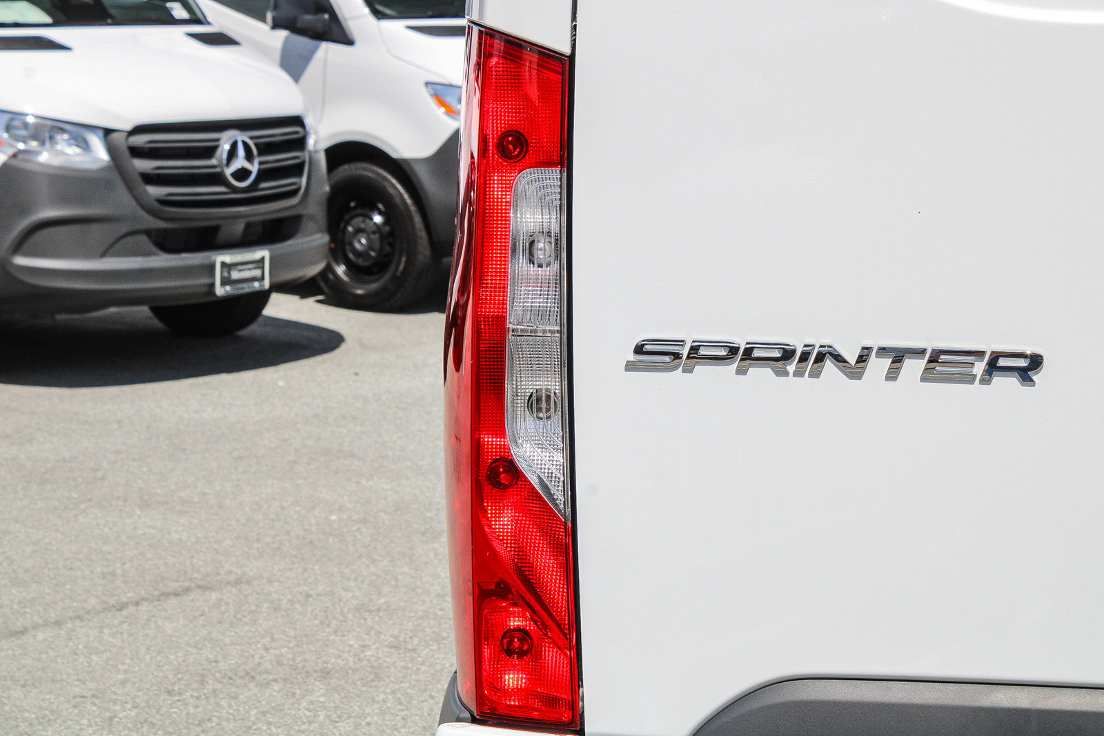 New 2024 Mercedes-Benz Sprinter 2500 image 9