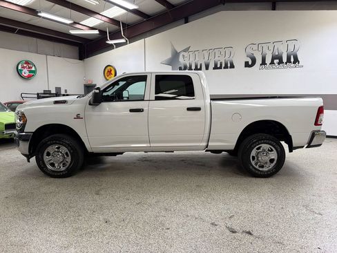 Used 2023 RAM 2500 Tradesman AWD/4WD image 3