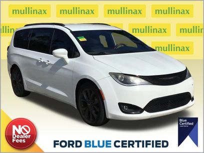 Used 2019 Chrysler Pacifica Touring-L Plus w/ S Appearance Package