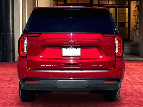 Used 2022 GMC Yukon SLE RWD image 5