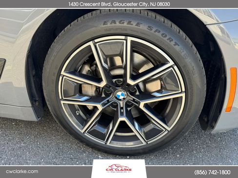 Used 2022 BMW 530i xDrive w/ Convenience Package image 12