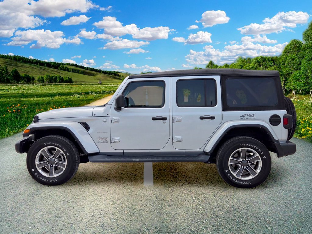 Used 2022 Jeep Wrangler Unlimited Sahara AWD/4WD image 3
