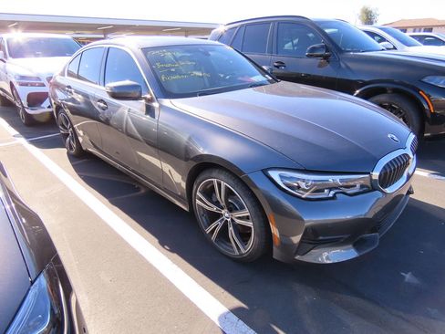 Used 2019 BMW 330i Sedan w/ Convenience Package image 2