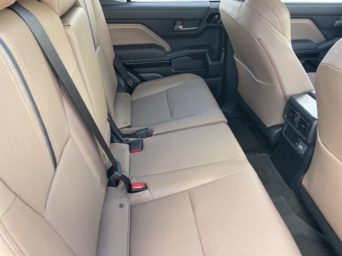 New 2026 Toyota 4Runner Limited AWD/4WD image 22