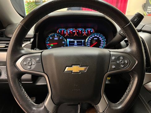 Used 2020 Chevrolet Tahoe LT image 18