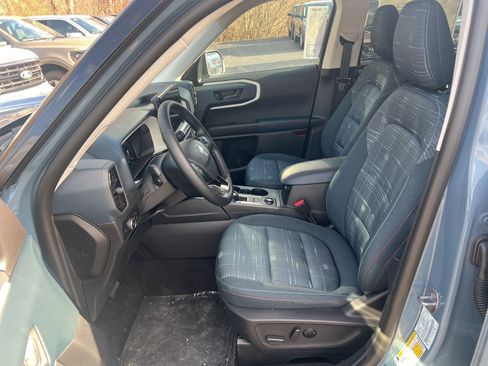 New 2025 Ford Bronco Sport Heritage w/ Convenience Package image 16