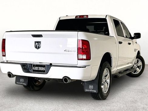 Used 2018 RAM 1500 Express w/ Express Value Package AWD/4WD image 2