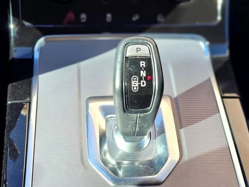 Used 2021 Land Rover Range Rover Evoque S image 35