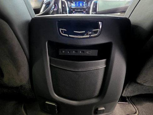 Used 2019 Cadillac Escalade Platinum AWD/4WD image 76