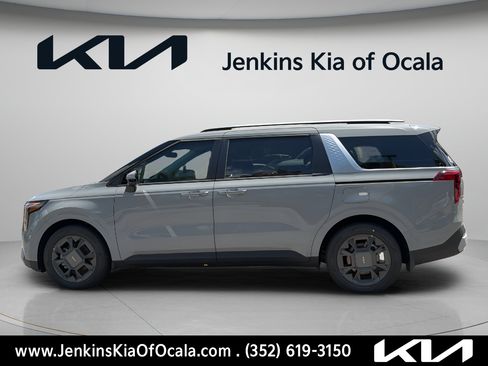 New 2026 Kia Carnival EX FWD image 6