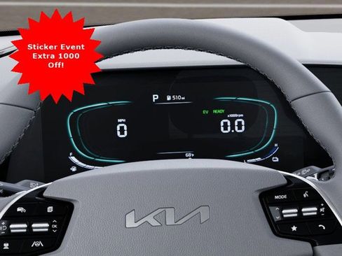 New 2025 Kia Niro EX image 24
