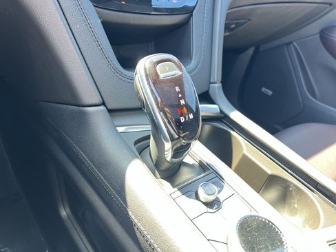 Used 2023 Cadillac XT6 Premium Luxury AWD/4WD image 21