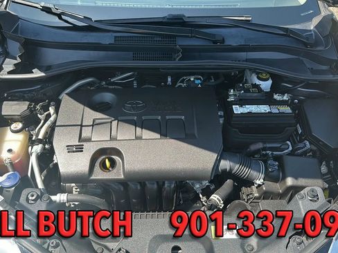 Used 2021 Toyota C-HR LE FWD image 19