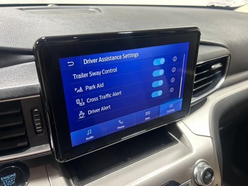 Used 2022 Ford Explorer XLT w/ Equipment Group 202A AWD/4WD image 42