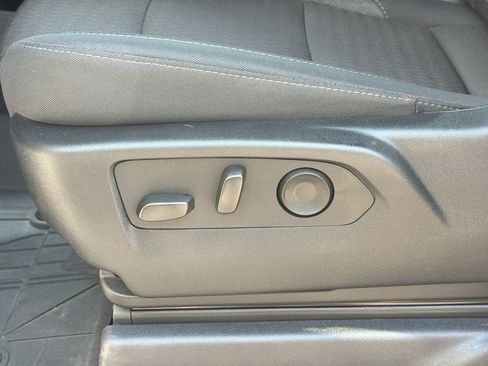 Used 2025 Chevrolet Silverado 2500 Custom w/ Custom Value Package AWD/4WD image 25