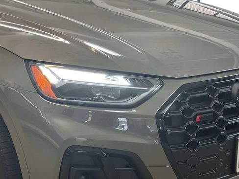 Used 2023 Audi SQ5 Premium Plus w/ Premium Plus Package AWD/4WD image 9