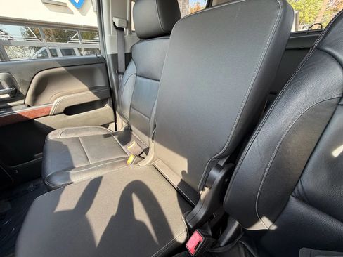 Used 2017 GMC Sierra 1500 SLT w/ SLT Premium Package image 29