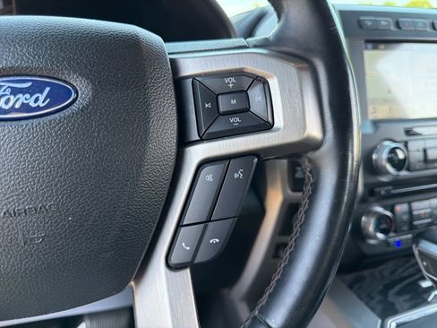 Used 2018 Ford F150 Platinum w/ Equipment Group 701A Luxury AWD/4WD image 30