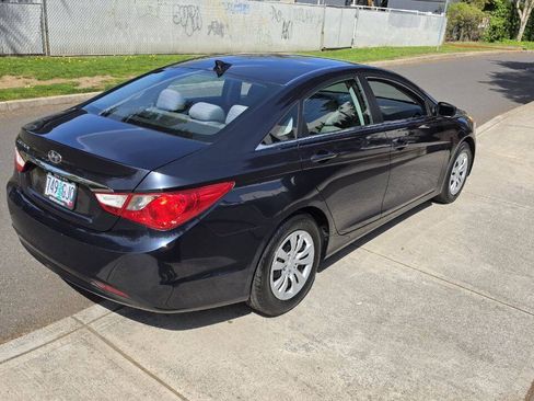 Used 2012 Hyundai Sonata GLS FWD image 5