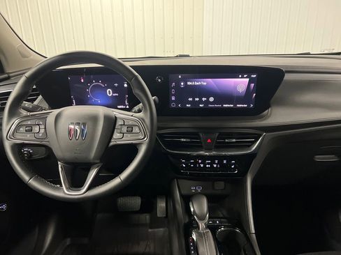 Certified 2025 Buick Encore GX Avenir w/ Avenir Technology Package AWD/4WD image 17