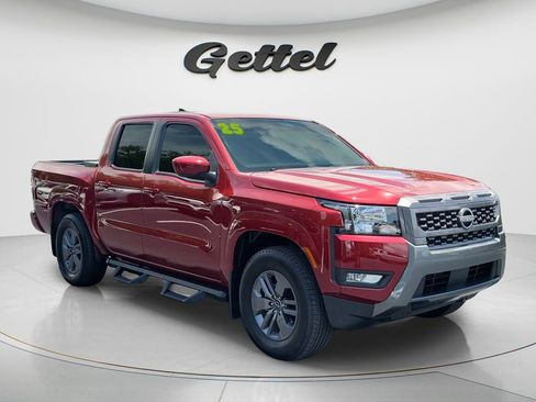 Used 2025 Nissan Frontier SV w/ SV Convenience Package RWD image 3