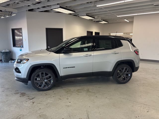 New 2026 Jeep Compass Limited AWD/4WD image 4