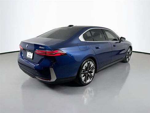 New 2026 BMW 530i xDrive w/ Premium Package AWD/4WD image 5
