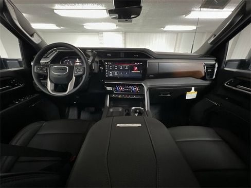 New 2026 GMC Sierra 2500 Denali w/ Denali Reserve Package image 21