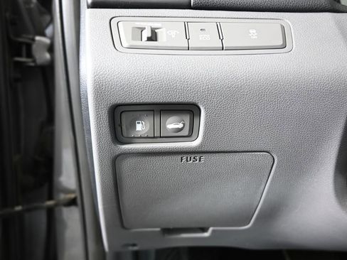Used 2013 Hyundai Sonata SE FWD image 24