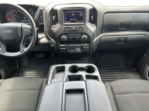 Used 2024 Chevrolet Silverado 1500 Custom Trail Boss AWD/4WD image 17