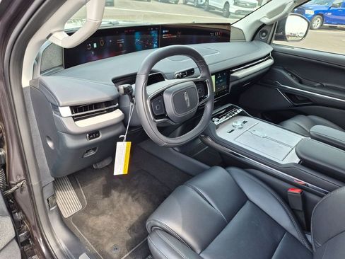 New 2026 Lincoln Navigator L Reserve AWD/4WD image 10