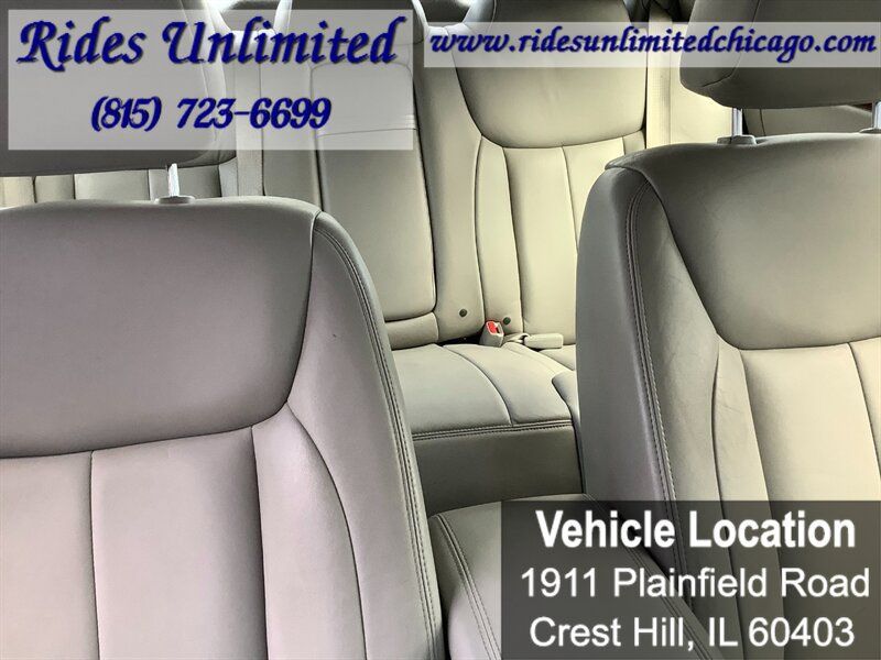 Used 2007 Cadillac DTS FWD image 31