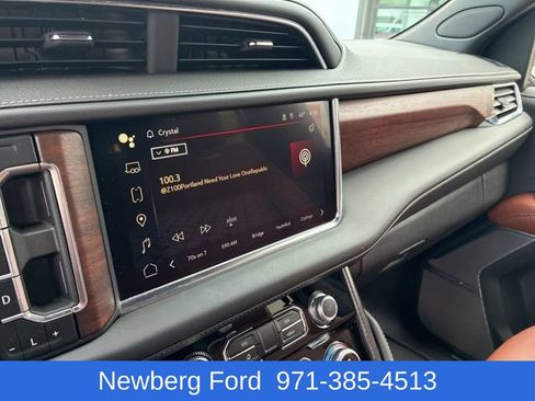 Used 2024 GMC Yukon XL Denali Ultimate AWD/4WD image 26