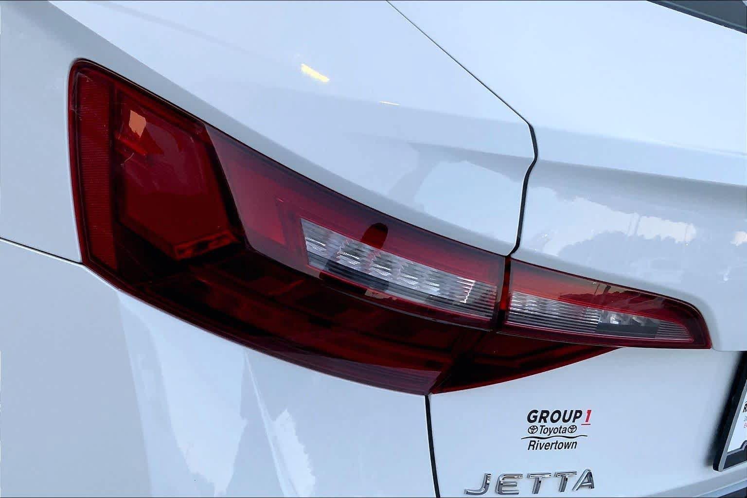 Used 2024 Volkswagen Jetta Sport FWD image 25