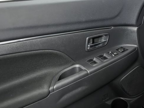 Used 2024 Mitsubishi Outlander Sport AWD image 13