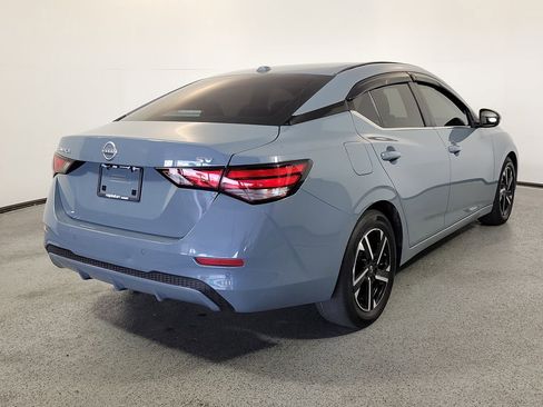Used 2024 Nissan Sentra SV FWD image 6