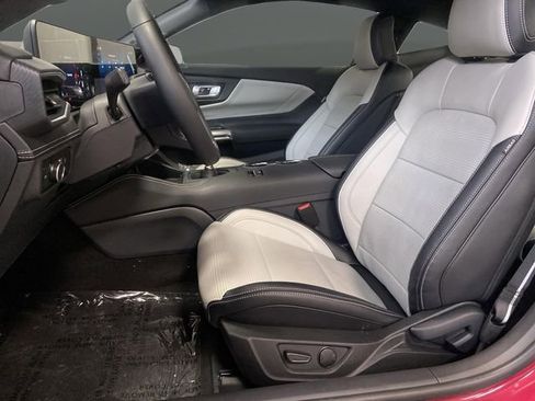 New 2025 Ford Mustang GT Premium image 4